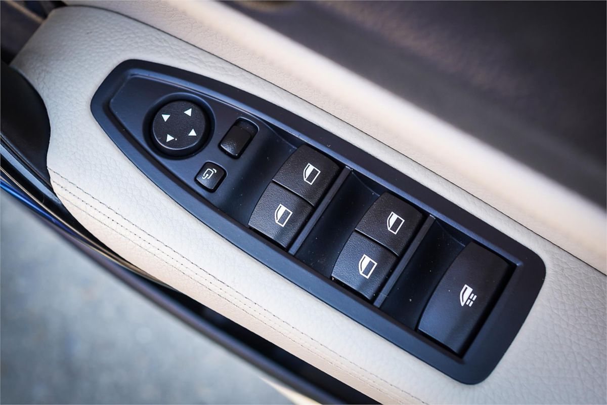 2017 BMW 2 Series 230i M Sport F23