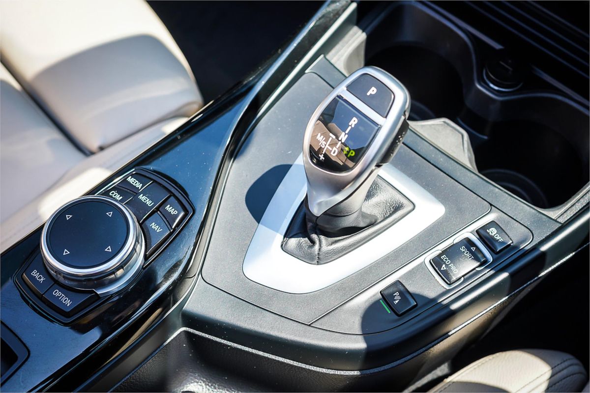 2017 BMW 2 Series 230i M Sport F23