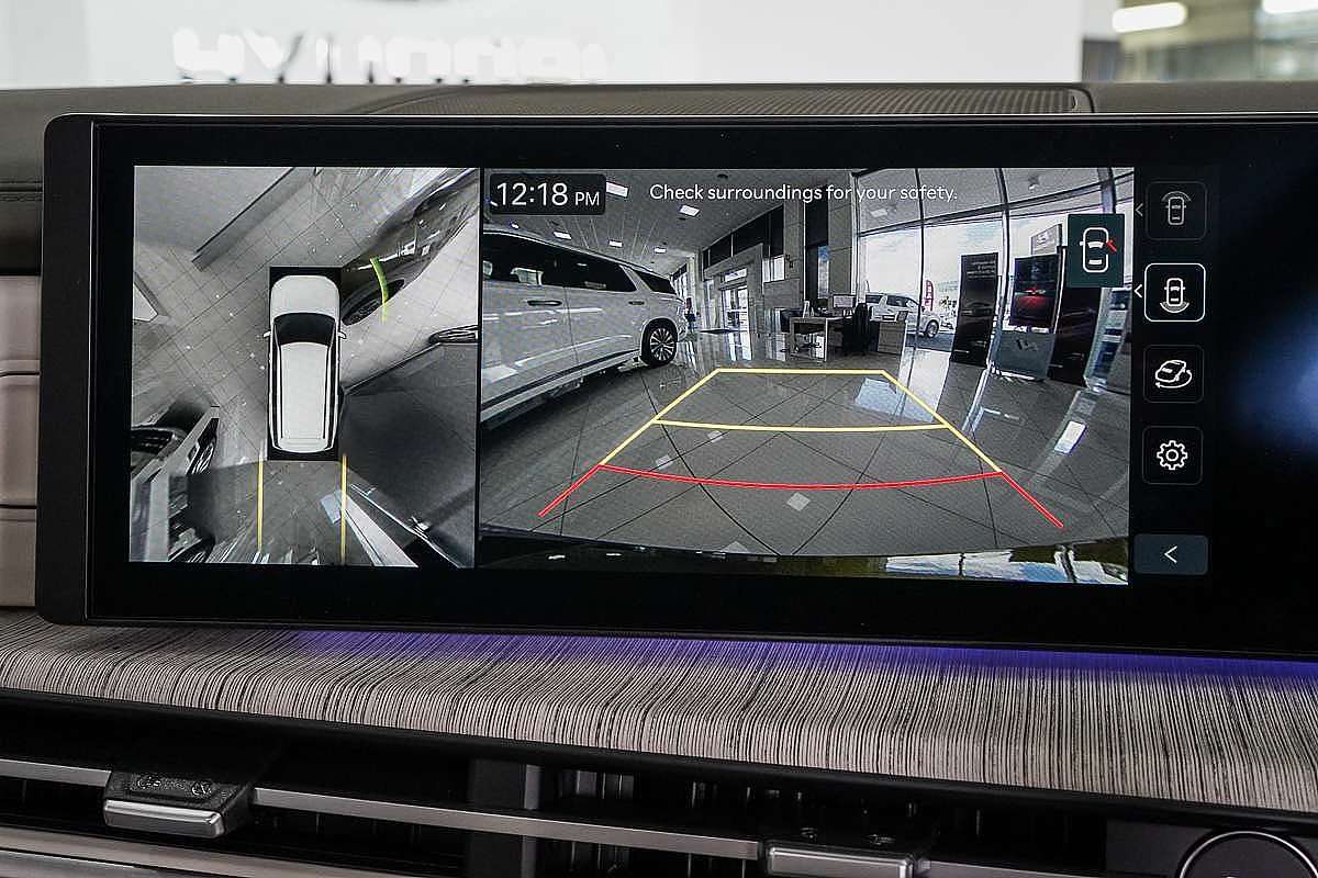 2025 Hyundai Santa Fe Hybrid Calligraphy MX5.V2