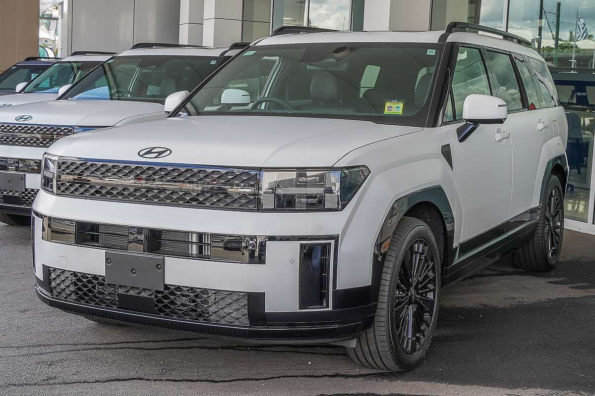 2025 Hyundai Santa Fe Calligraphy MX5.V2