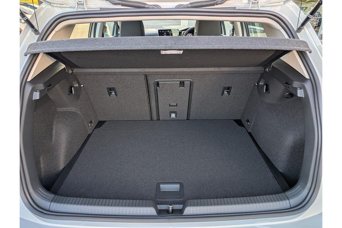 2025 Volkswagen Golf 110TSI Life 8.5