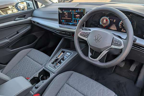 2025 Volkswagen Golf 110TSI Life 8.5