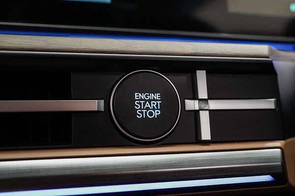 2025 Hyundai Santa Fe Calligraphy MX5.V2