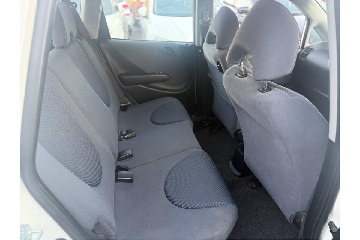 2002 Honda Jazz GLi GD