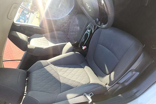 2020 Toyota Corolla Ascent Sport Hybrid ZWE211R