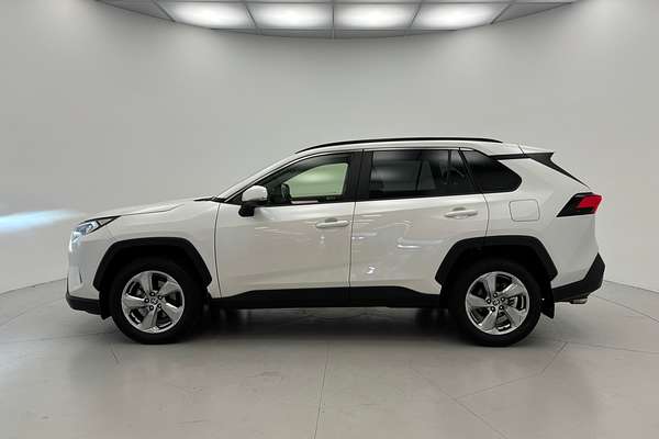 2021 Toyota RAV4 GXL MXAA52R