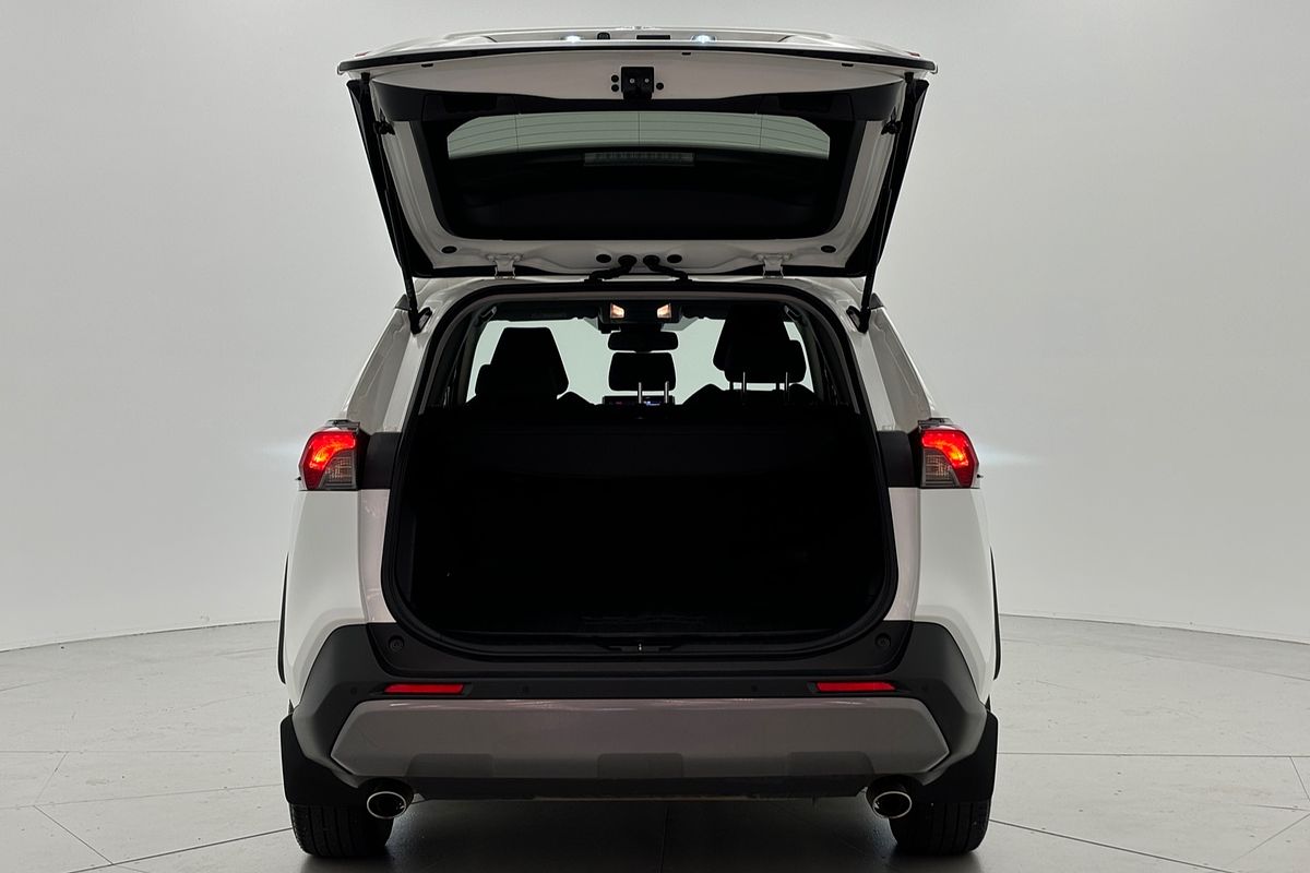 2021 Toyota RAV4 GXL MXAA52R