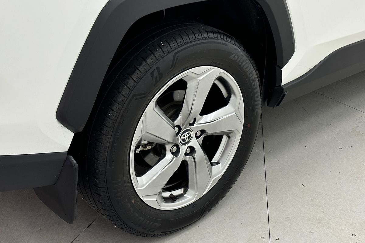 2021 Toyota RAV4 GXL MXAA52R