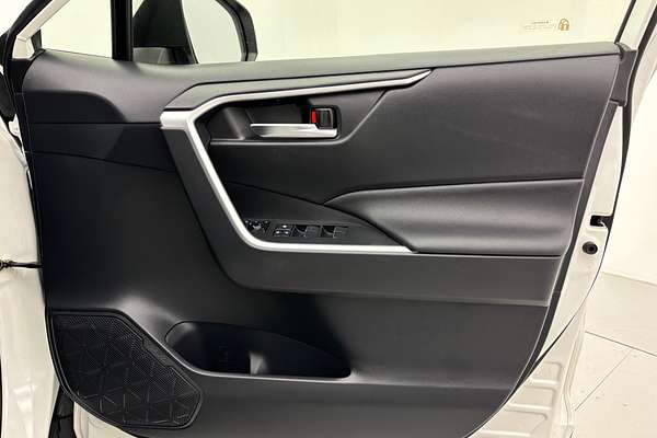 2021 Toyota RAV4 GXL MXAA52R