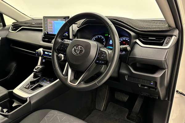 2021 Toyota RAV4 GXL MXAA52R
