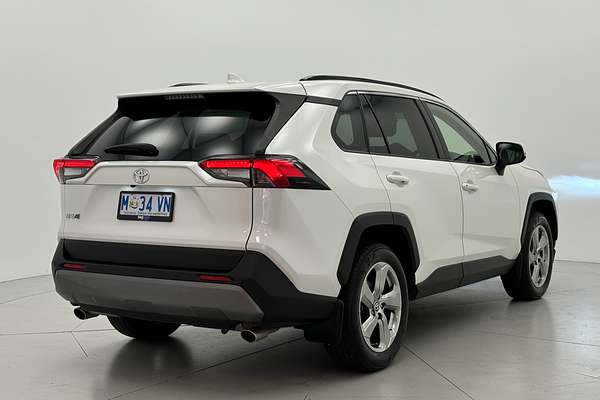 2021 Toyota RAV4 GXL MXAA52R