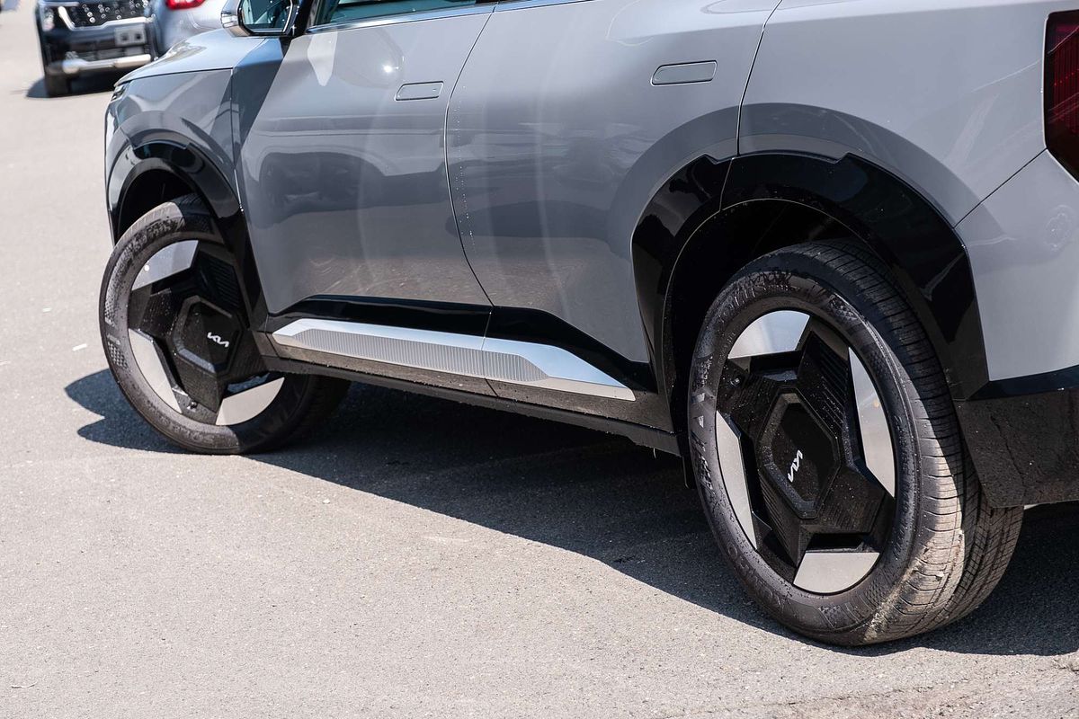 2025 Kia EV5 Earth OVc