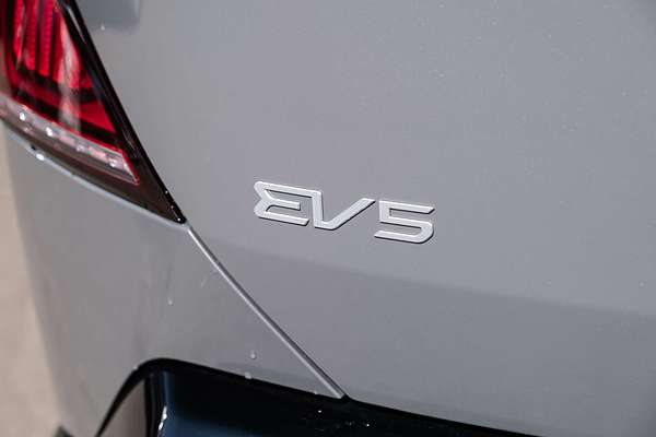 2025 Kia EV5 Earth OVc