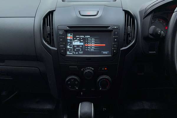 2019 Isuzu D-MAX SX High Ride Rear Wheel Drive