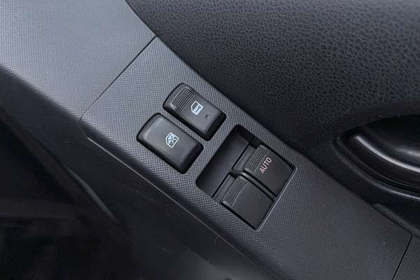 2019 Isuzu D-MAX SX High Ride Rear Wheel Drive