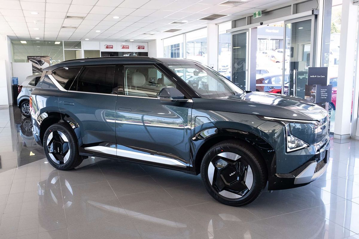 2025 Kia EV5 Earth OVc