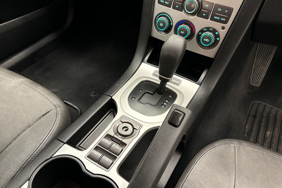 2010 HOLDEN COMMODORE INTERNATIONAL 6 SP AUTOMATIC 4D SEDAN V6