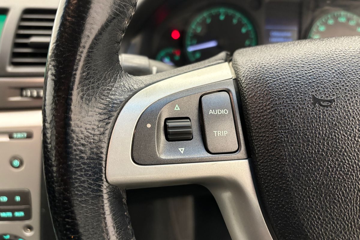 2010 HOLDEN COMMODORE INTERNATIONAL 6 SP AUTOMATIC 4D SEDAN V6