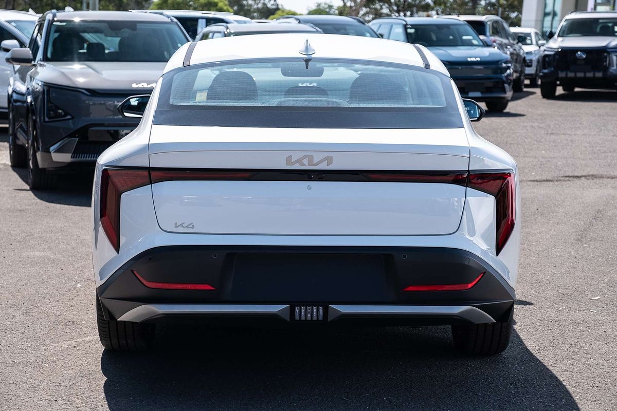 2024 Kia K4 Sport+ CL4m
