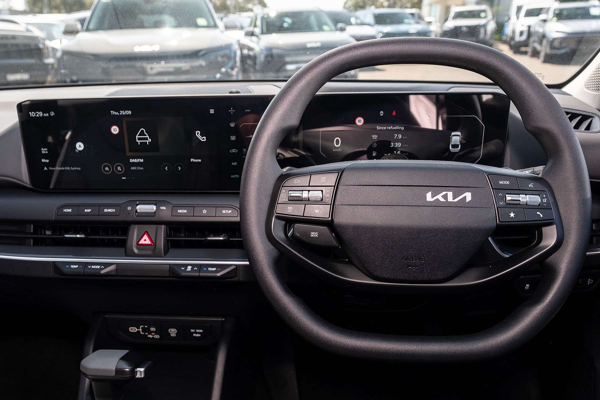 2024 Kia K4 Sport+ CL4m