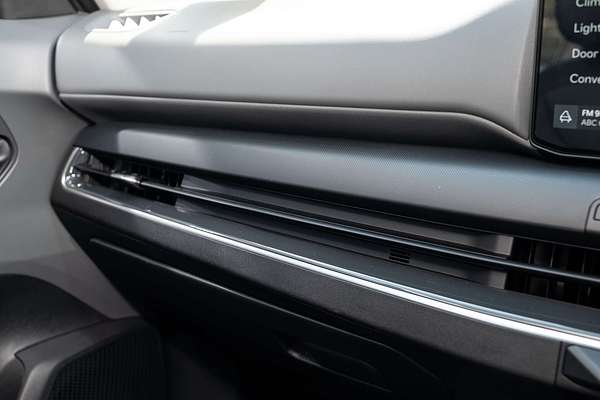 2024 Kia K4 Sport+ CL4m