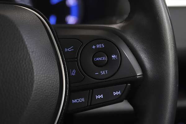 2020 Toyota RAV4 Cruiser AXAH54R