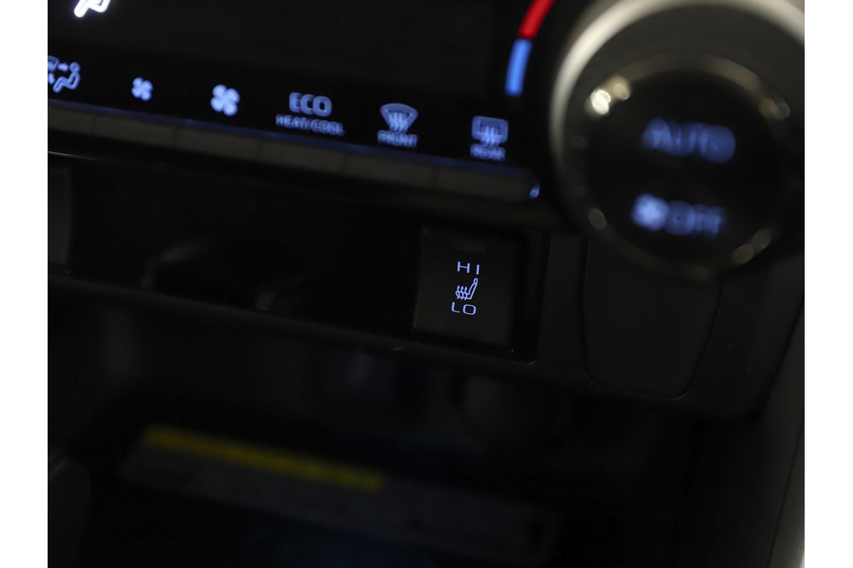 2020 Toyota RAV4 Cruiser AXAH54R