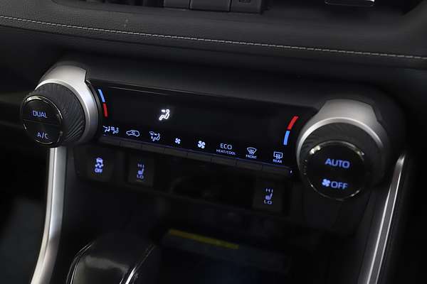 2020 Toyota RAV4 Cruiser AXAH54R