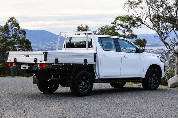 2024 Toyota Hilux SR 48V GUN126R 4X4