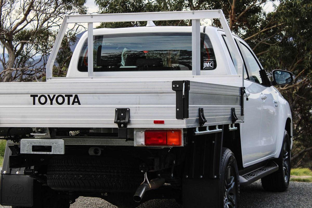2024 Toyota Hilux SR 48V GUN126R 4X4