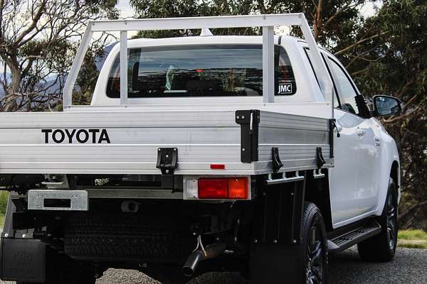 2024 Toyota Hilux SR 48V GUN126R 4X4
