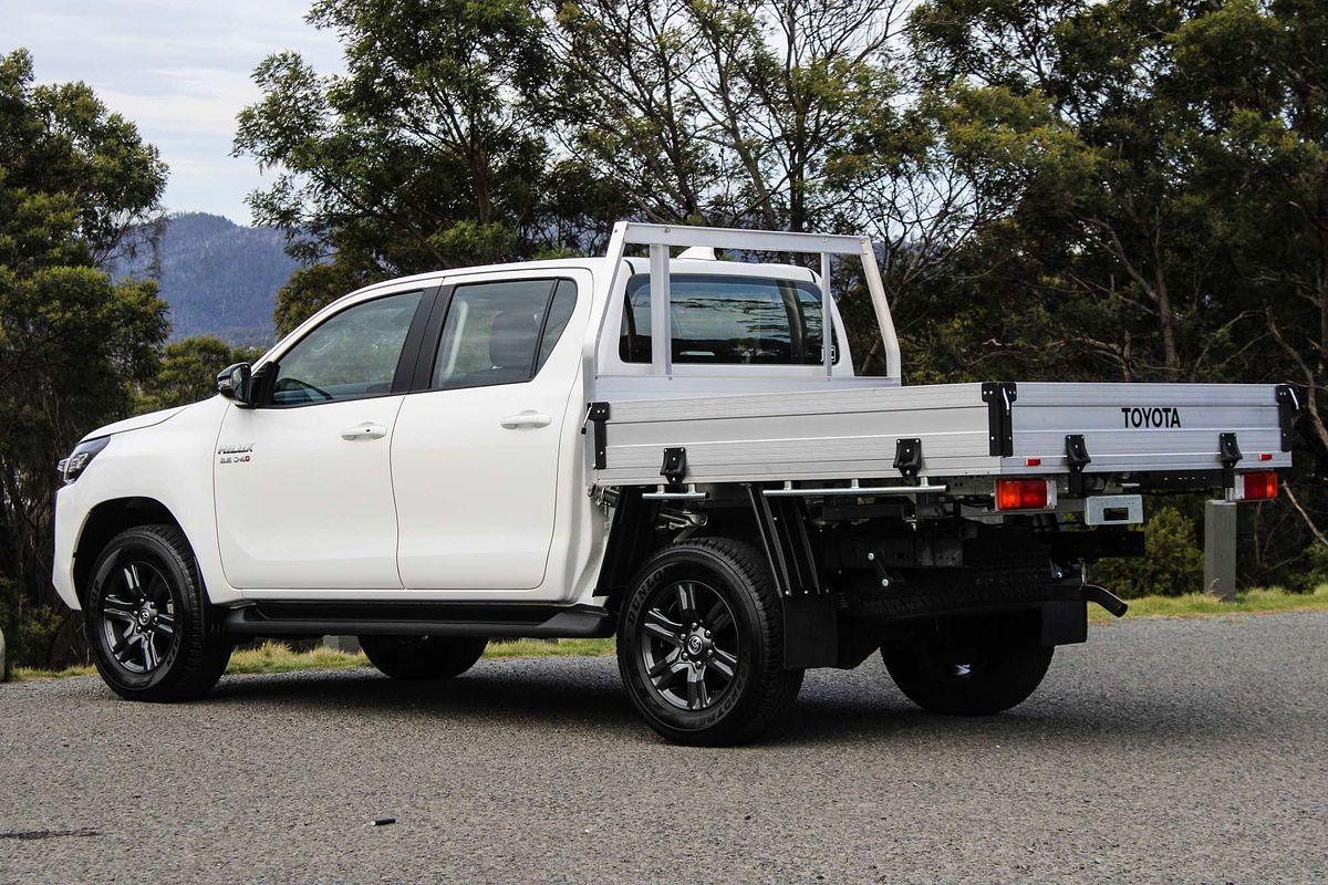 2024 Toyota Hilux SR 48V GUN126R 4X4