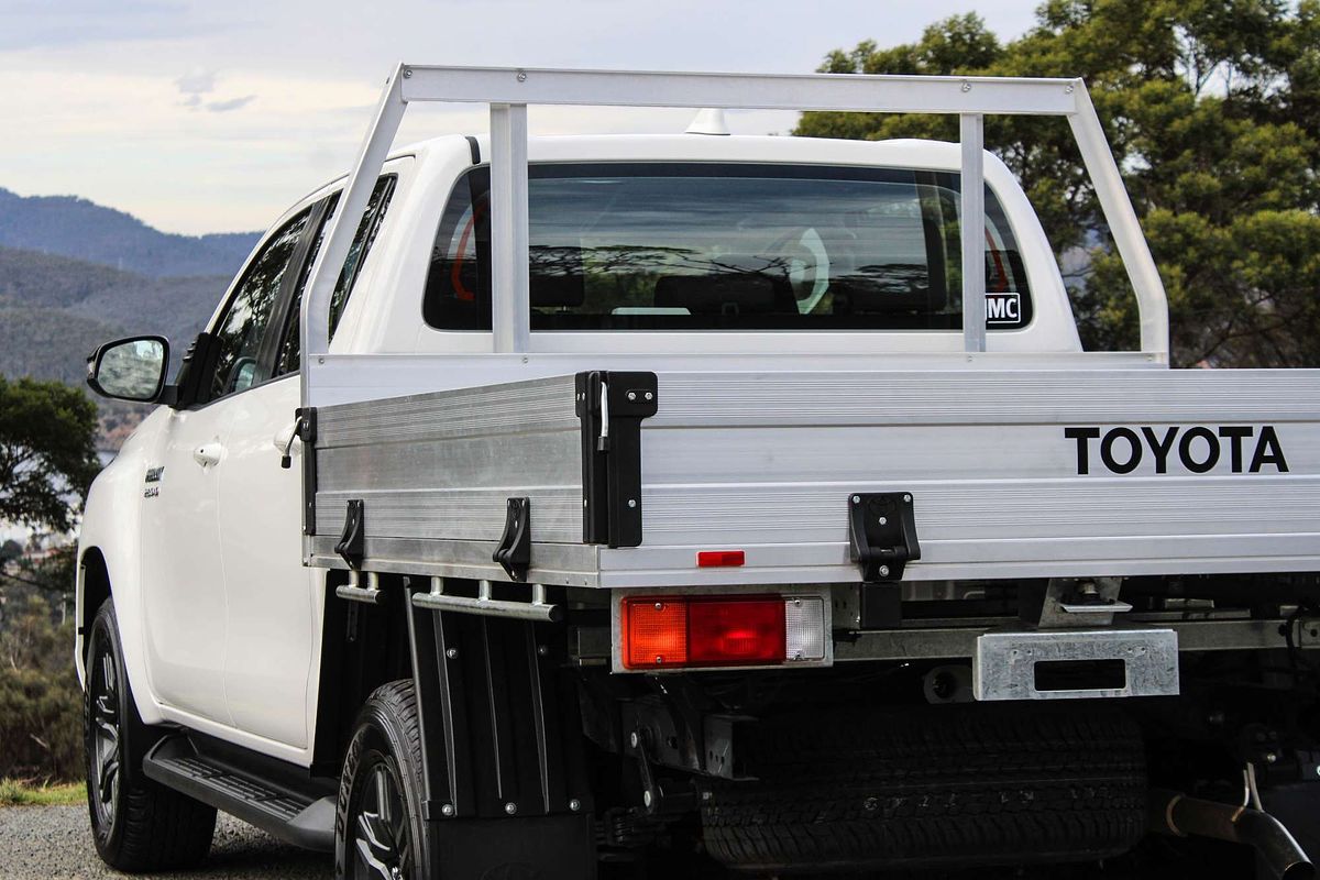 2024 Toyota Hilux SR 48V GUN126R 4X4