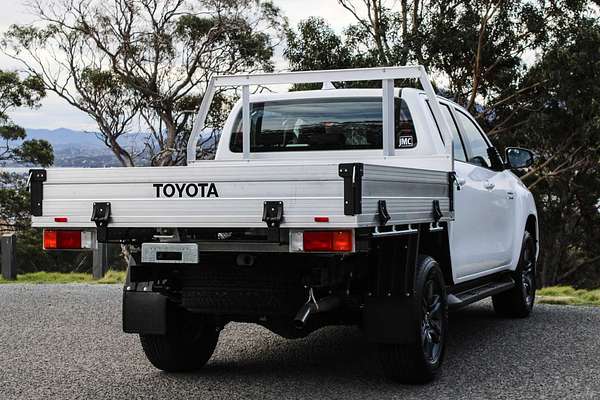 2024 Toyota Hilux SR 48V GUN126R 4X4
