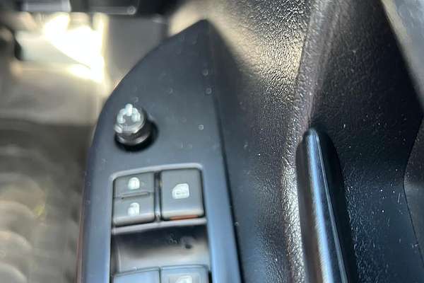 2018 Toyota Hilux Workmate TGN121R Rear Wheel Drive