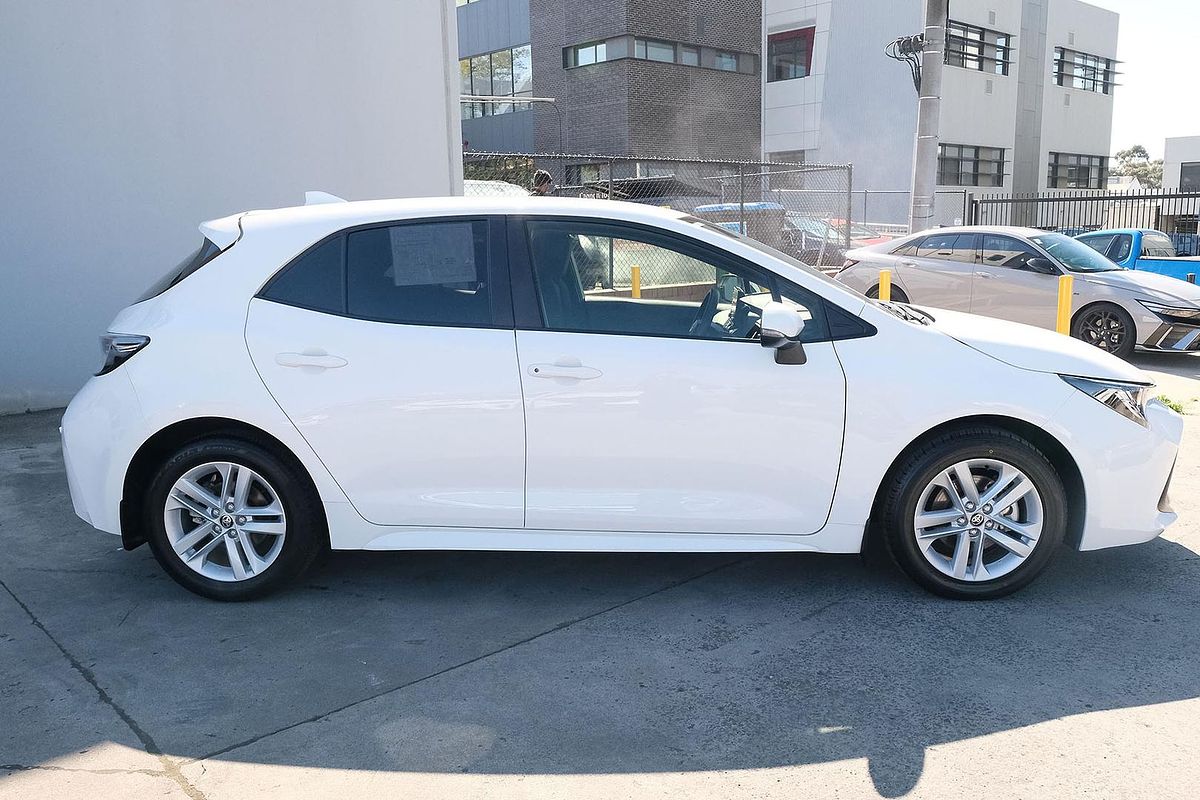 2019 Toyota Corolla Ascent Sport MZEA12R