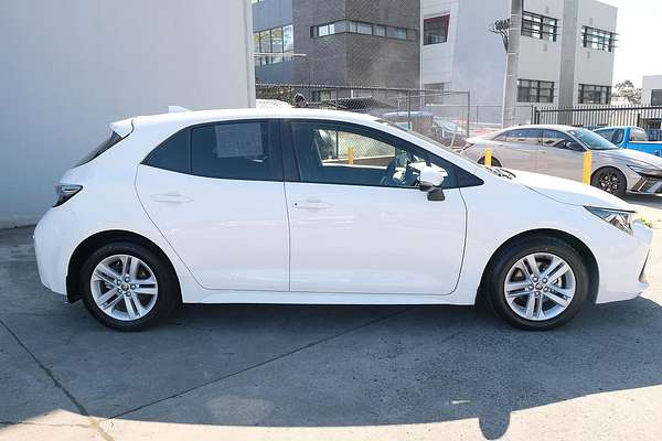 2019 Toyota Corolla Ascent Sport MZEA12R