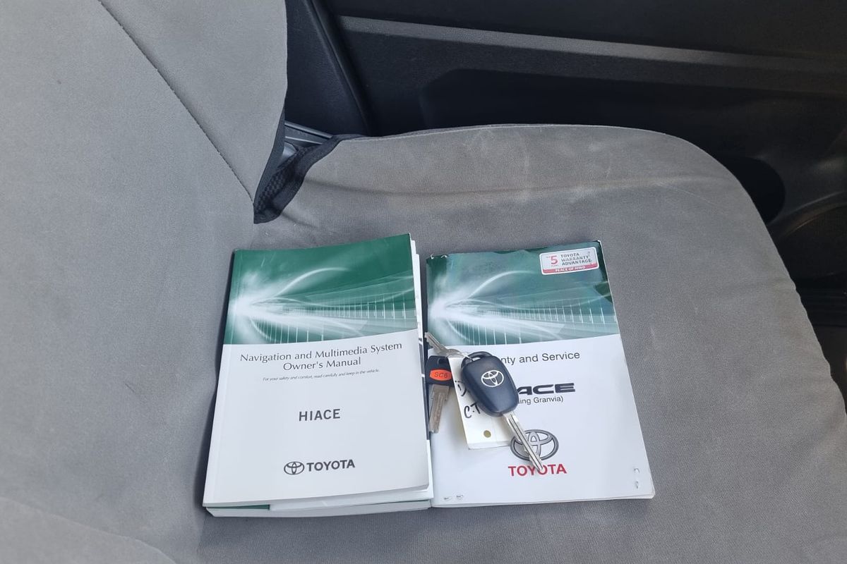 2019 Toyota Hiace GDH300R LWB