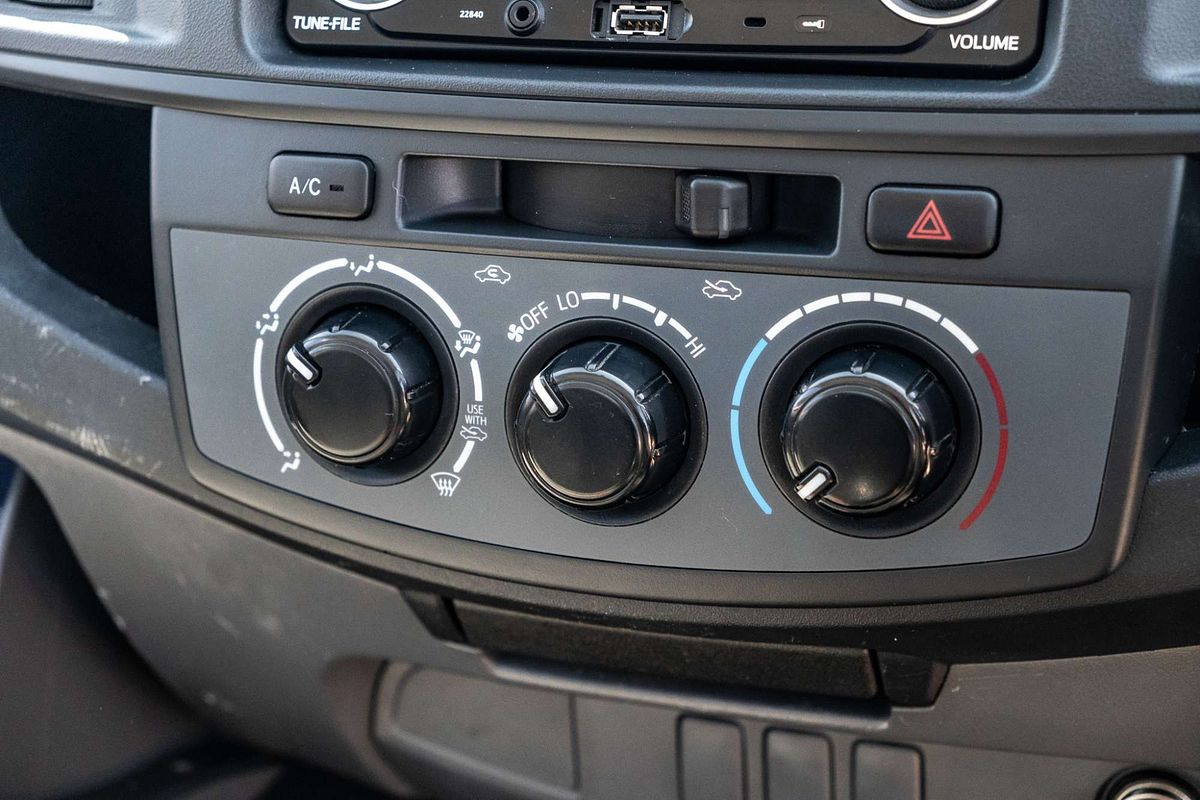 2013 Toyota Hilux Workmate TGN16R Rear Wheel Drive