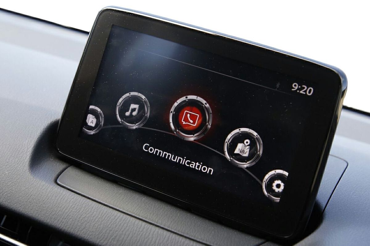 2025 Mazda 2 G15 Evolve DJ Series