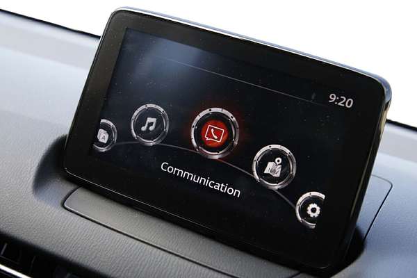 2025 Mazda 2 G15 Evolve DJ Series