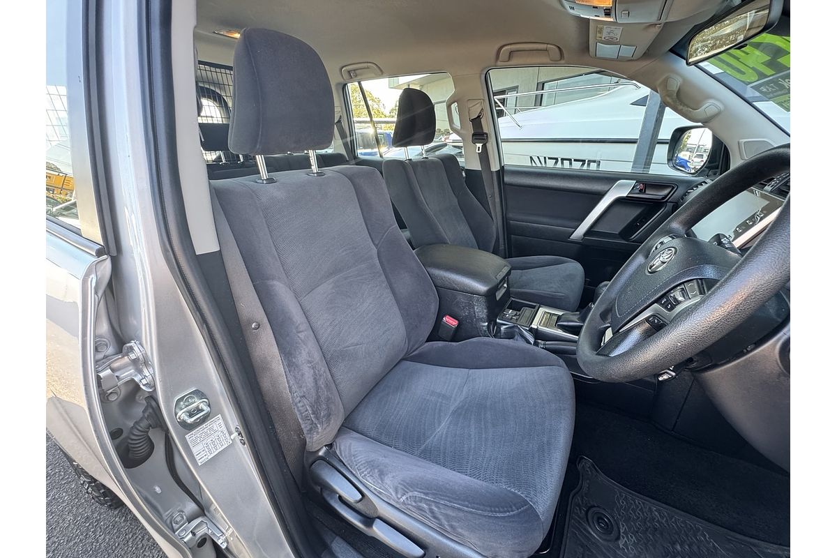 2023 Toyota Landcruiser Prado GX GDJ150R