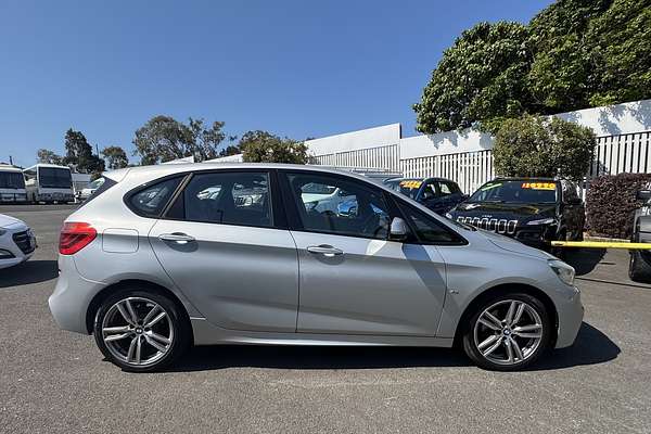 2016 BMW 220i Active Tourer M Sport F45 MY17