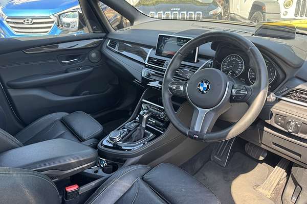 2016 BMW 220i Active Tourer M Sport F45 MY17