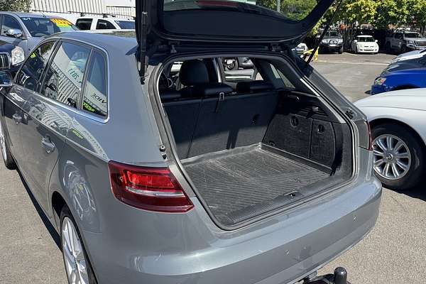 2016 Audi A3 Attraction 8V