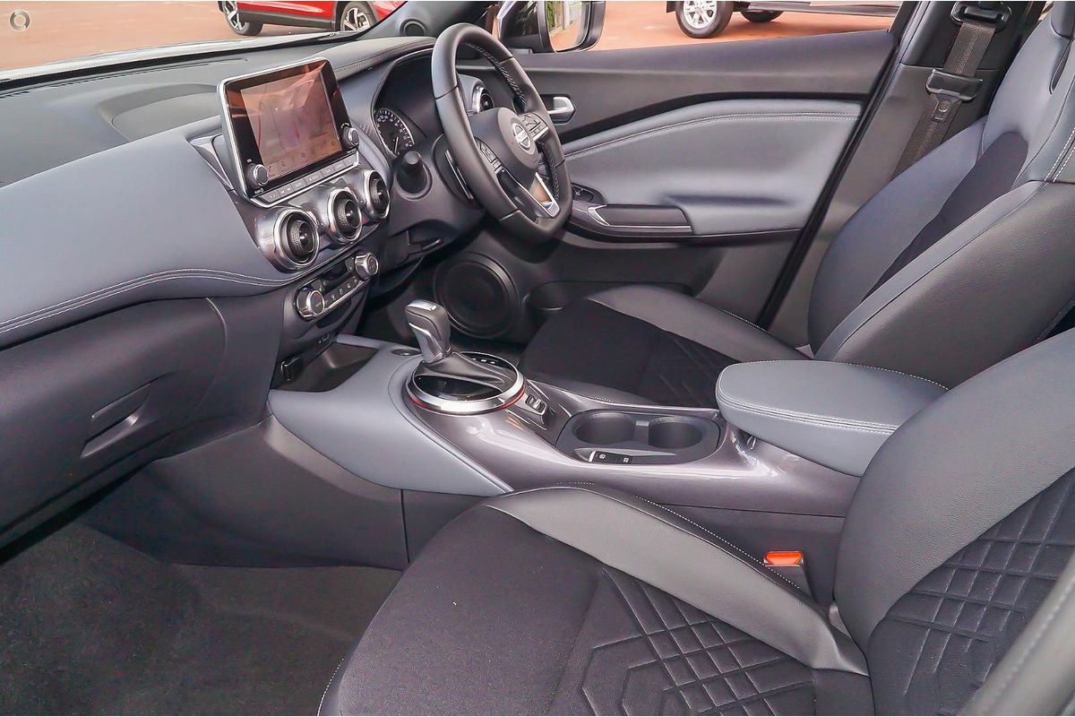 2021 Nissan JUKE ST-L F16