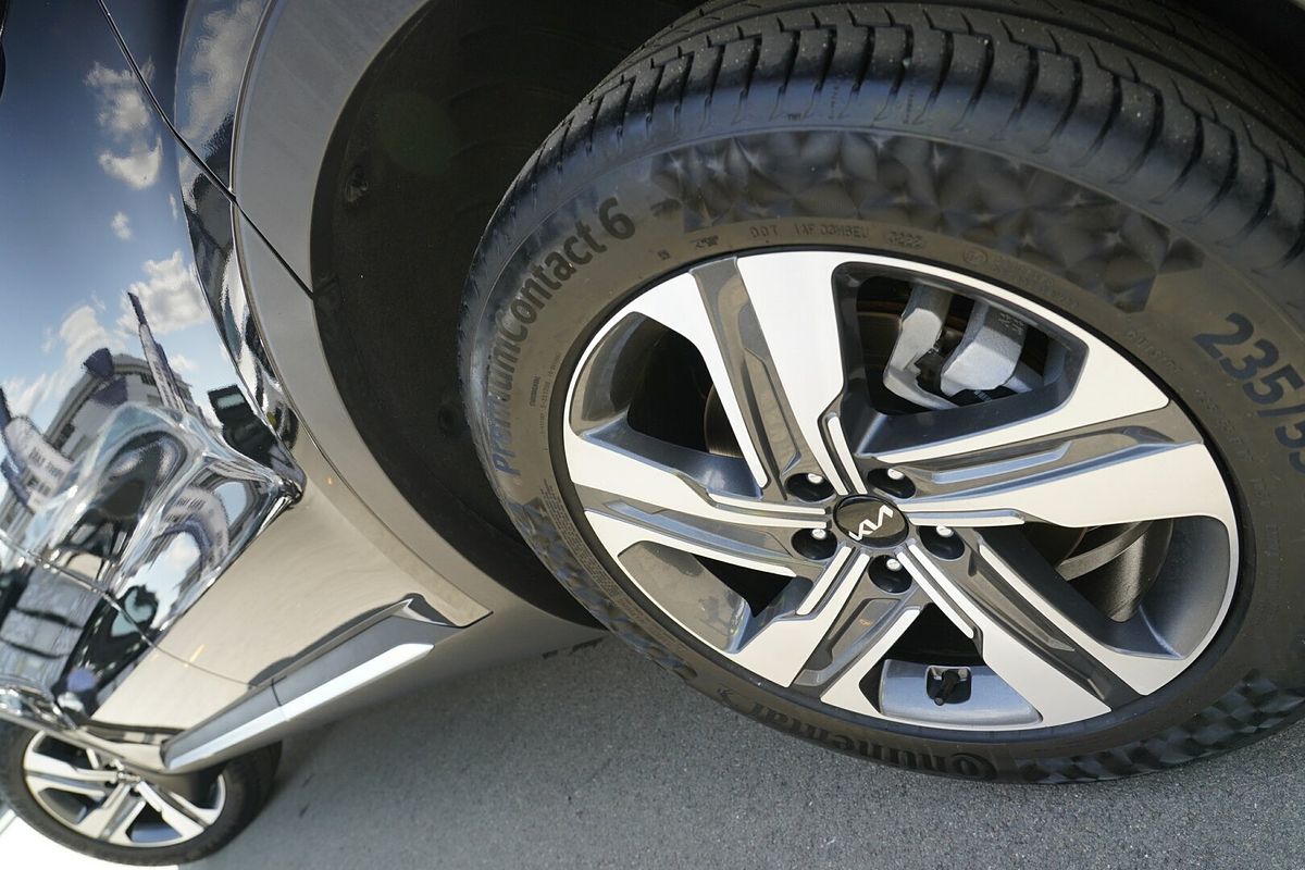 2023 Kia Sorento Sport+ MQ4