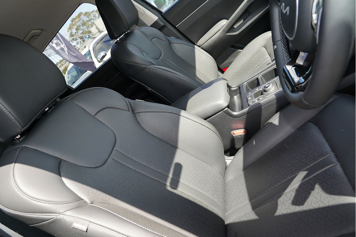 2023 Kia Sorento Sport+ MQ4