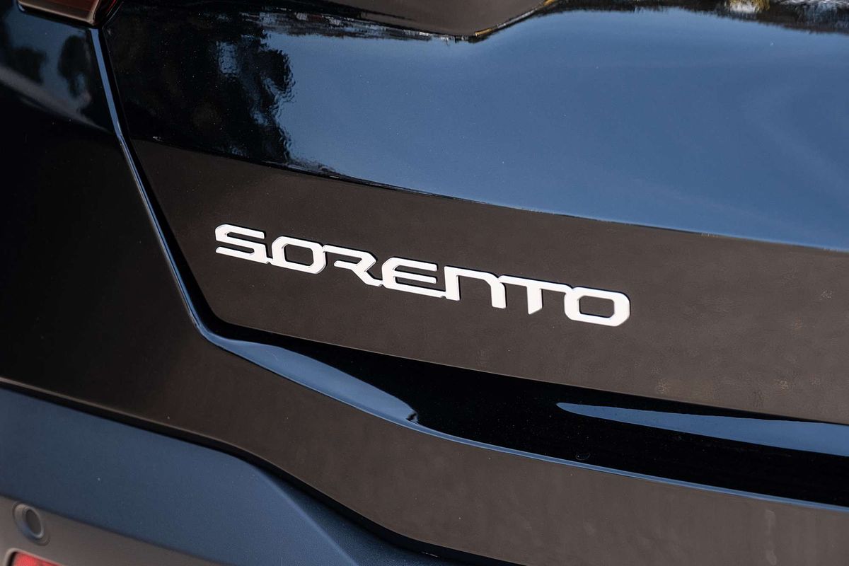 2025 Kia Sorento Sport+ MQ4 PE