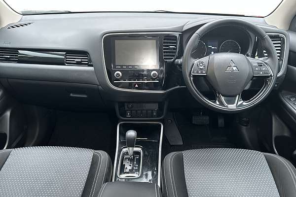 2021 Mitsubishi Outlander ES ZL